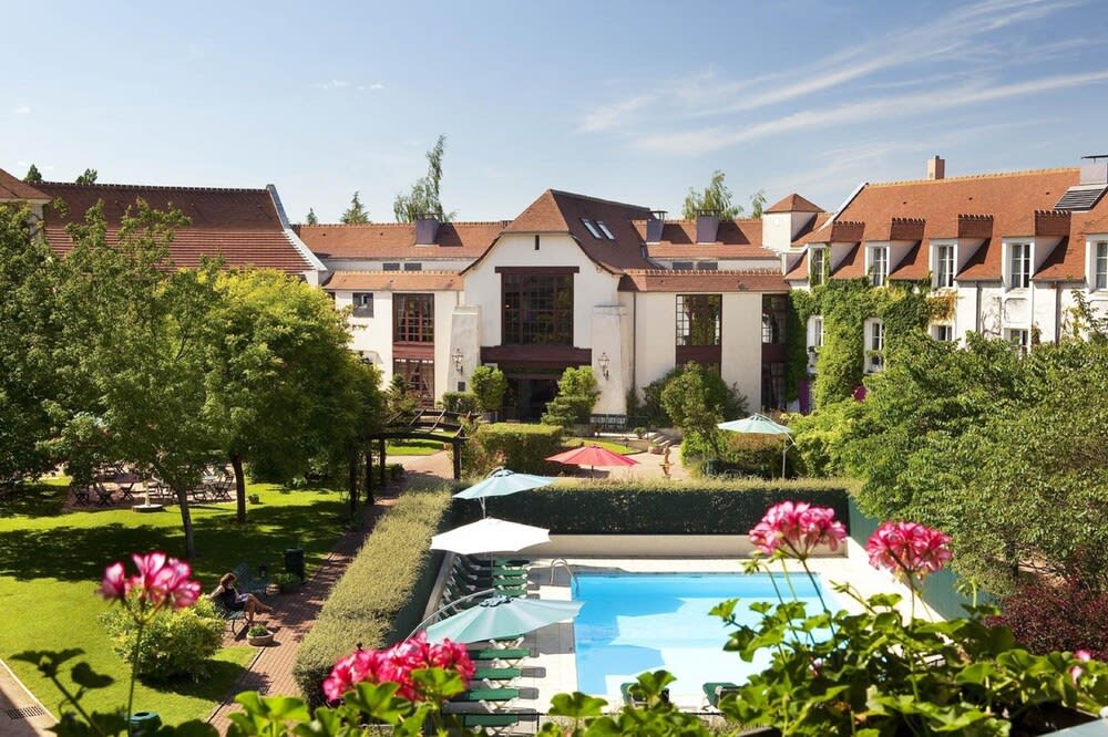 Le Manoir de Gressy 1