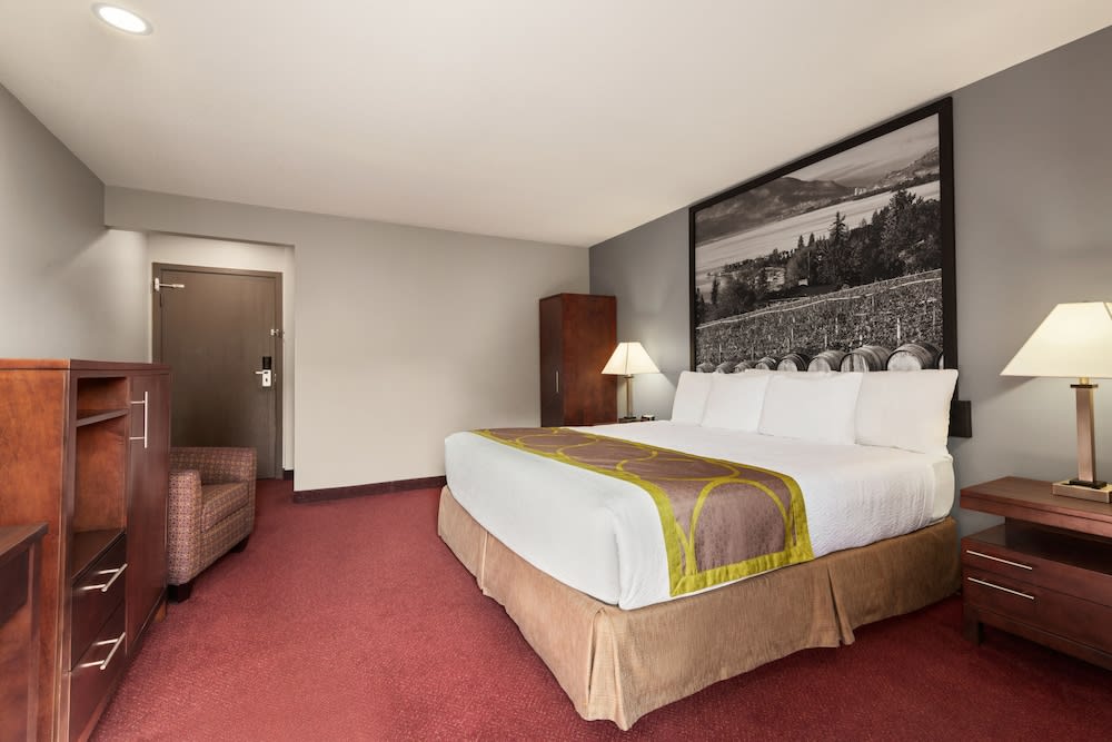 Quality Inn & Suites 3