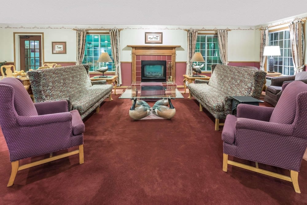 Baymont by Wyndham Mequon Milwaukee Area 2
