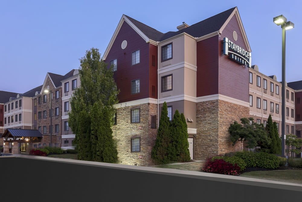 Staybridge Suites COLUMBUS-DUBLIN by IHG 1