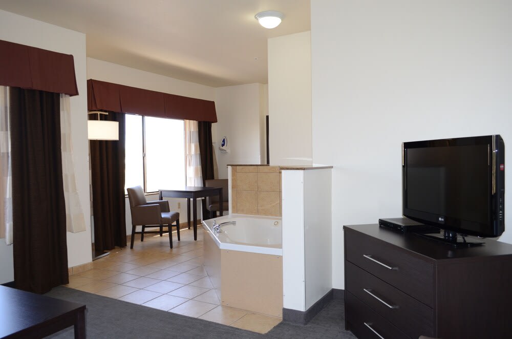Holiday Inn Express Hotel & Suites Barstow-Outlet Center by IHG 4