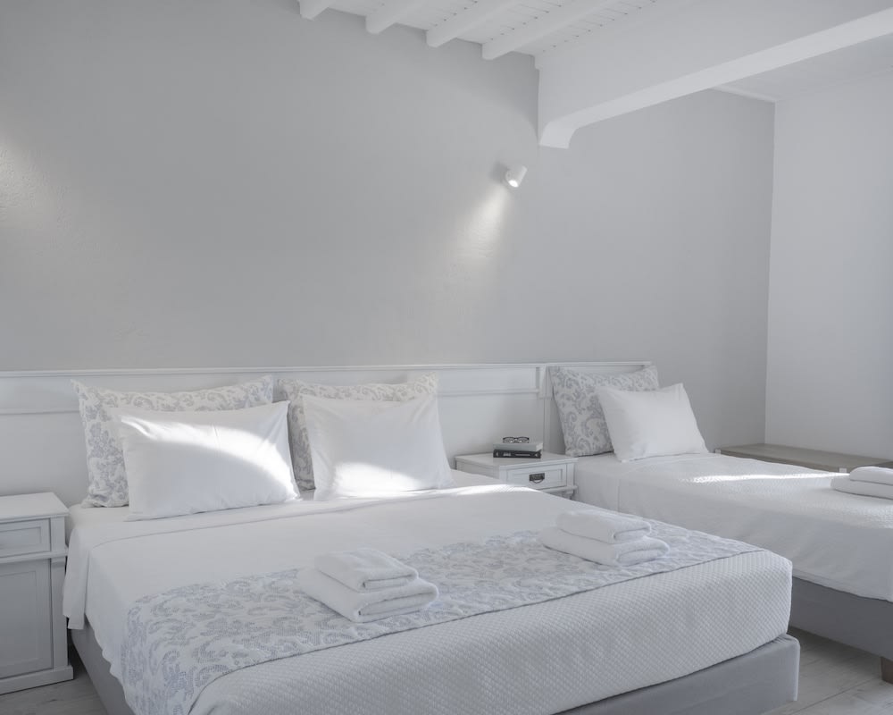 Mykonos Essence Adults Only 4