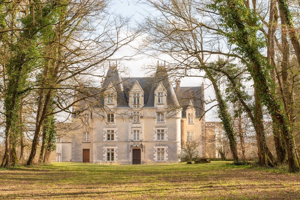 Hotel The Originals Château de Perigny 1