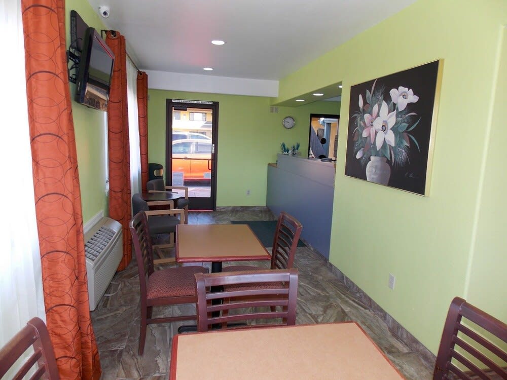 Apex Inn 2