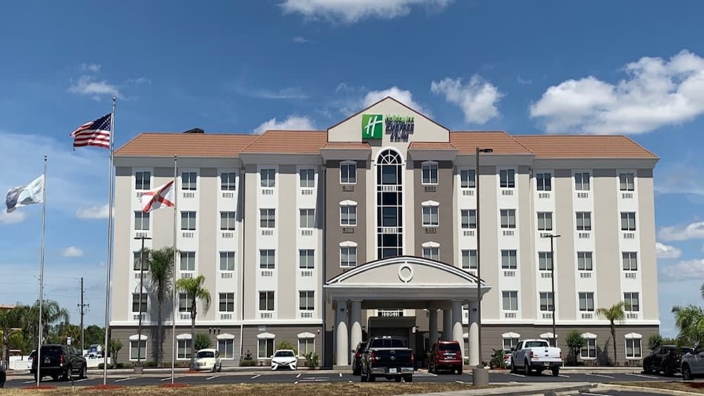 Holiday Inn Express & Suites ORLANDO SOUTH-DAVENPORT by IHG 1