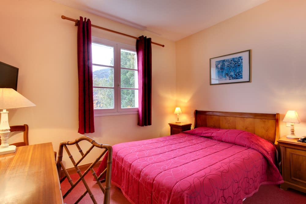 Hôtel de la Corniche 5