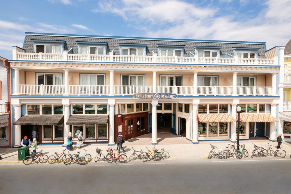 Bicycle Street Inn 1