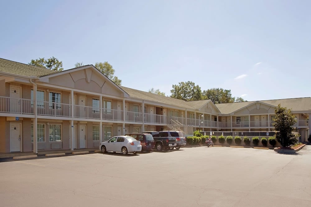 Americas Best Value Inn Tuscaloosa 1