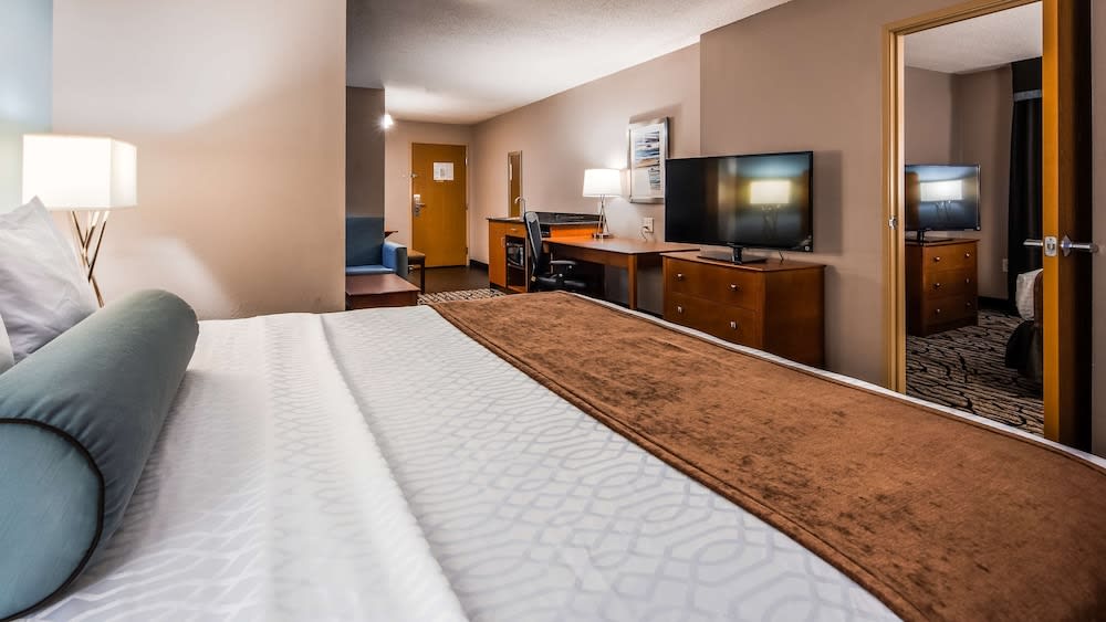 Best Western Plus Blaine at the National Sports Center 5