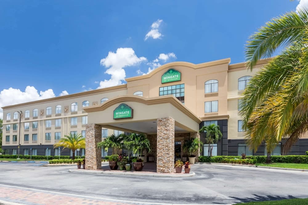 Wingate by Wyndham, Universal Studios - Free Theme Park Shuttle 1