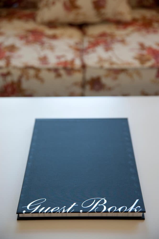 Lowena Cafe and Accommodation 2