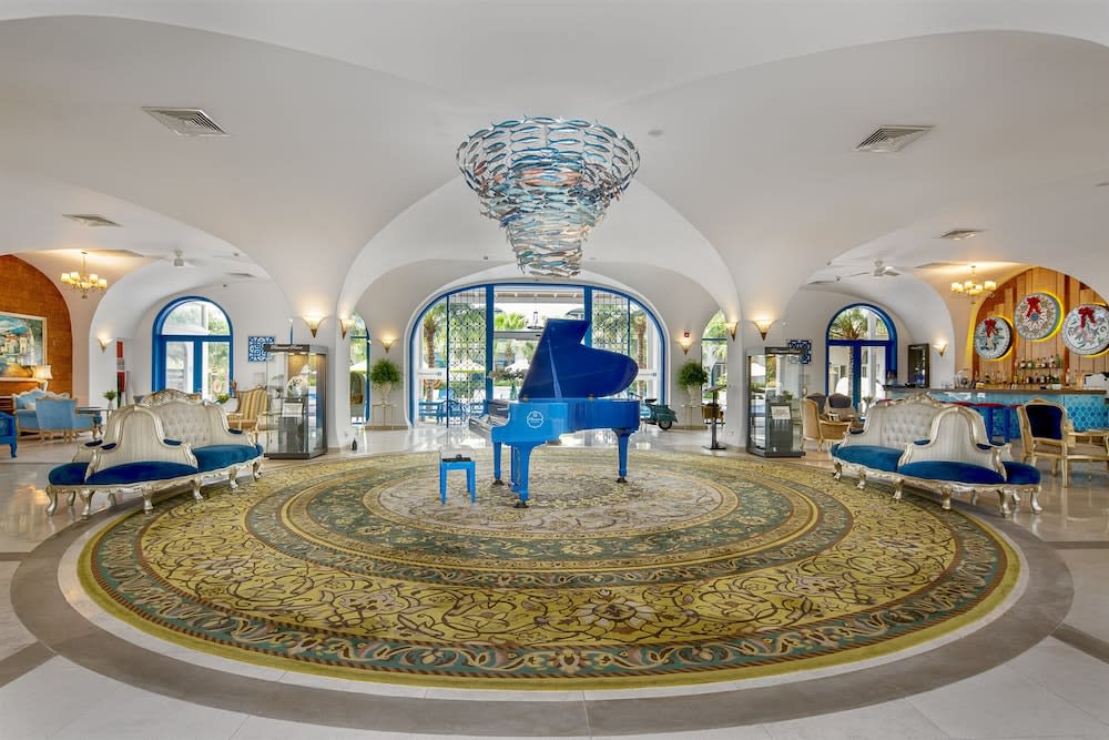Risemount Premier Resort Da Nang 2