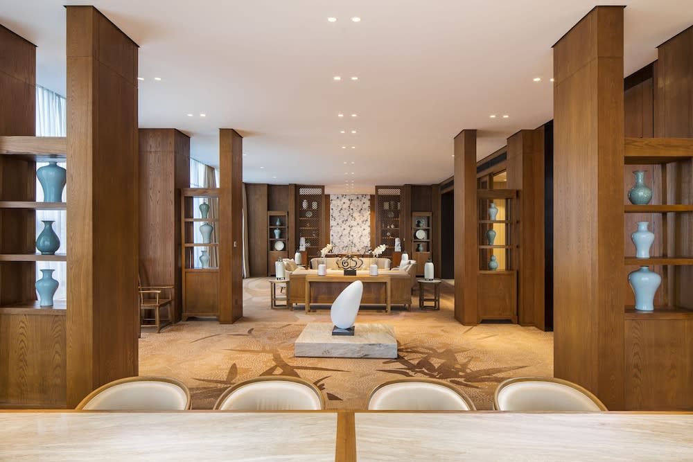 Wyndham Grand Plaza Royale Kaidi 3