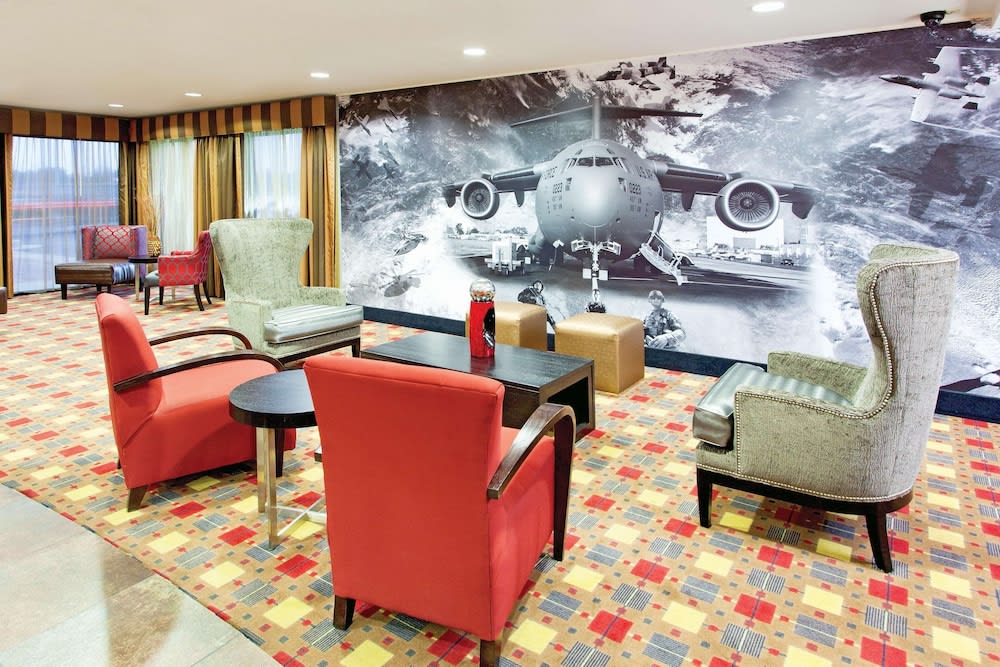 La Quinta by Wyndham Warner Robins - Robins AFB 2