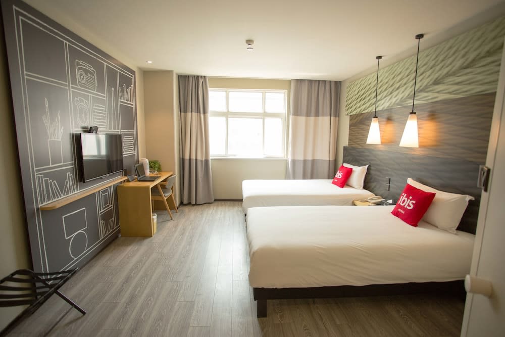 ibis Xi'an First Gaoxin RD 5
