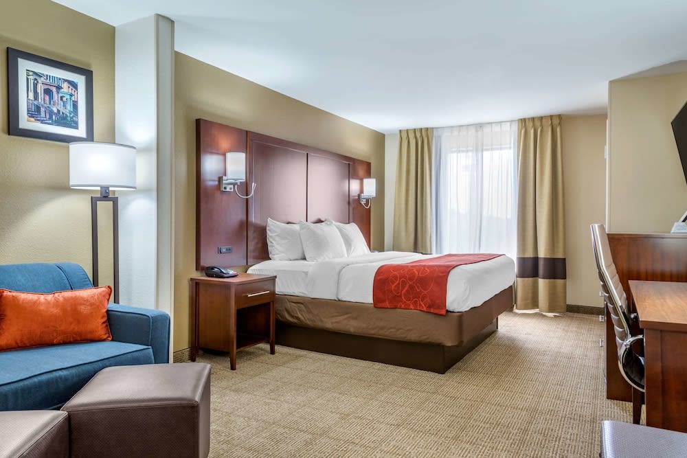 Comfort Suites Savannah Gateway I-95 1