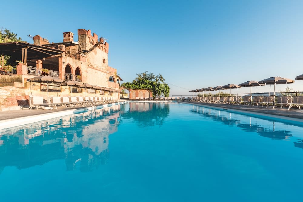 Ippotur Medieval Resort 1