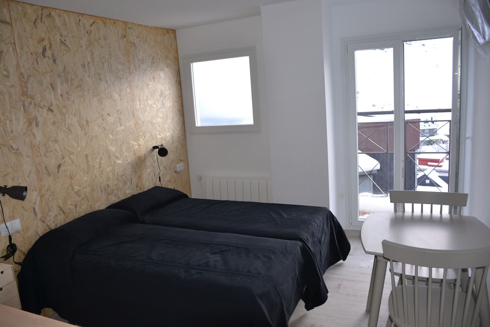 Apartamentos Gorbea Suites 5