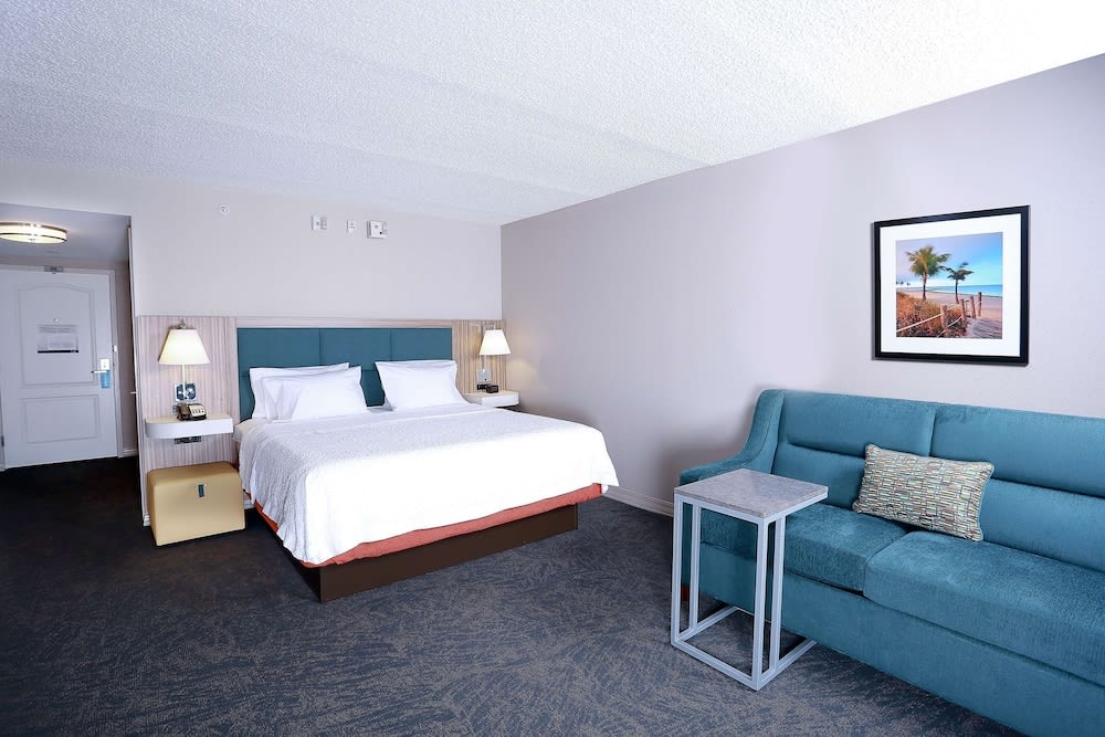 Hampton Inn & Suites Tampa-Wesley Chapel 1