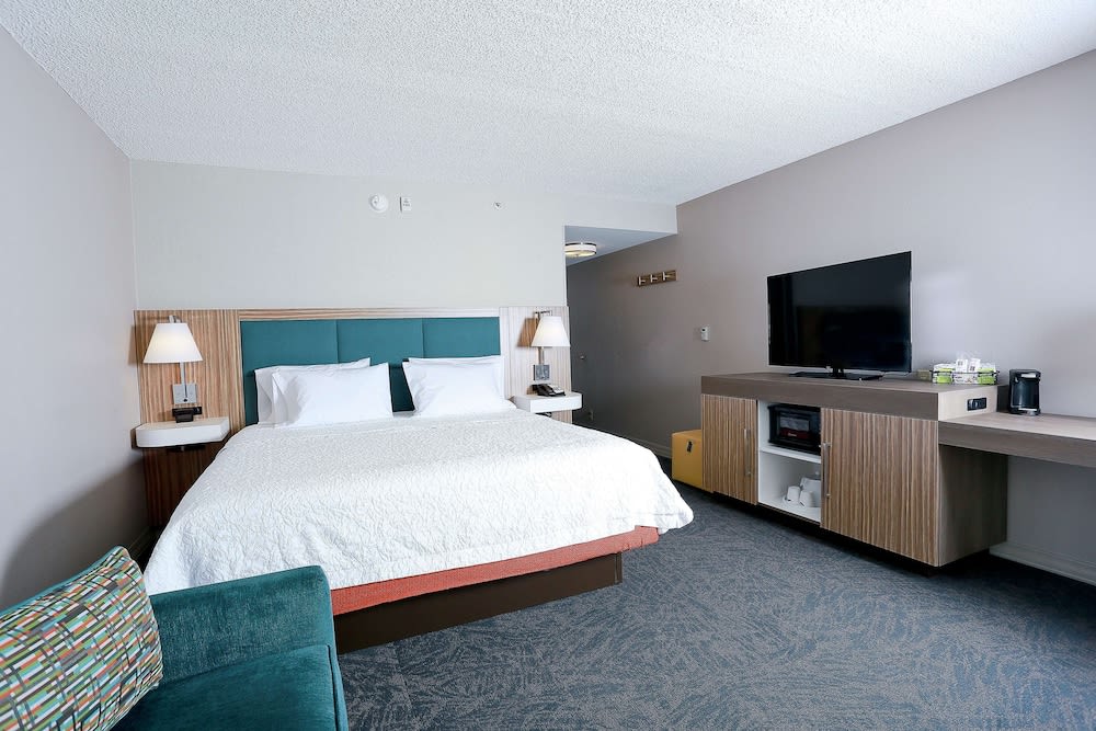 Hampton Inn & Suites Tampa-Wesley Chapel 5