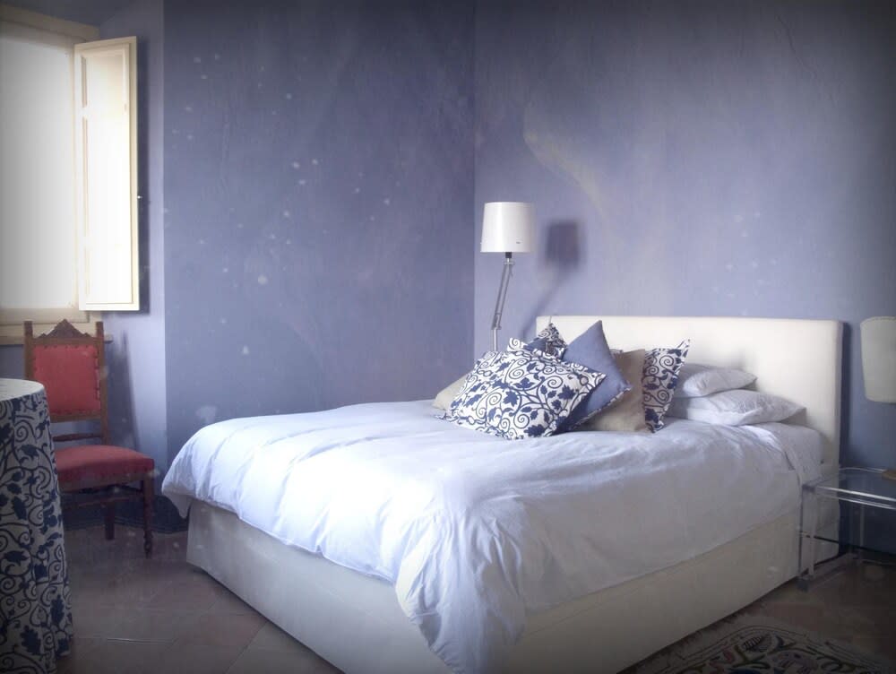 Palazzo Romani Adami 1