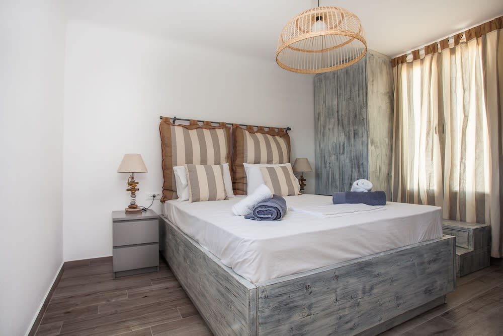 Olive Mykonos Villas 4