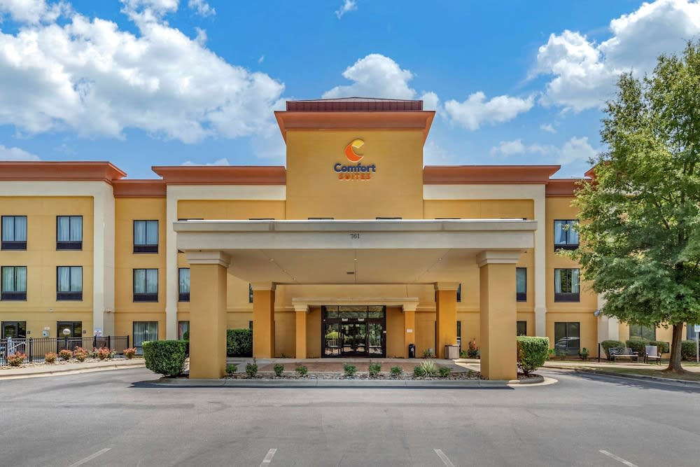 Comfort Suites Clayton - Garner 1