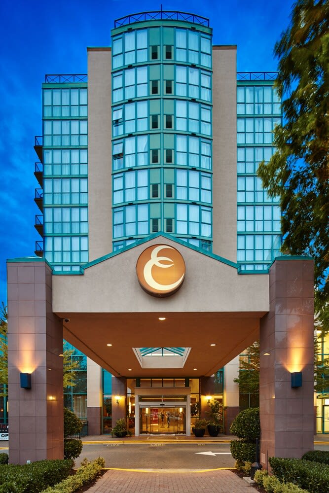 Executive Plaza Hotel & Conference Centre, Metro Vancouver 1