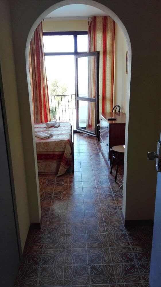 International Resort 2