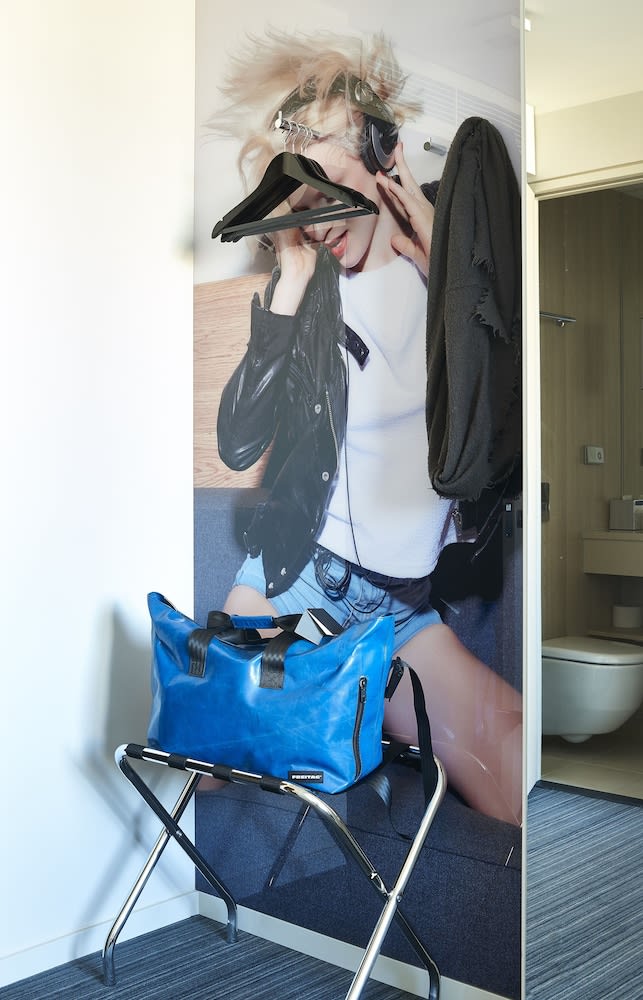 Moxy London Heathrow Airport 4