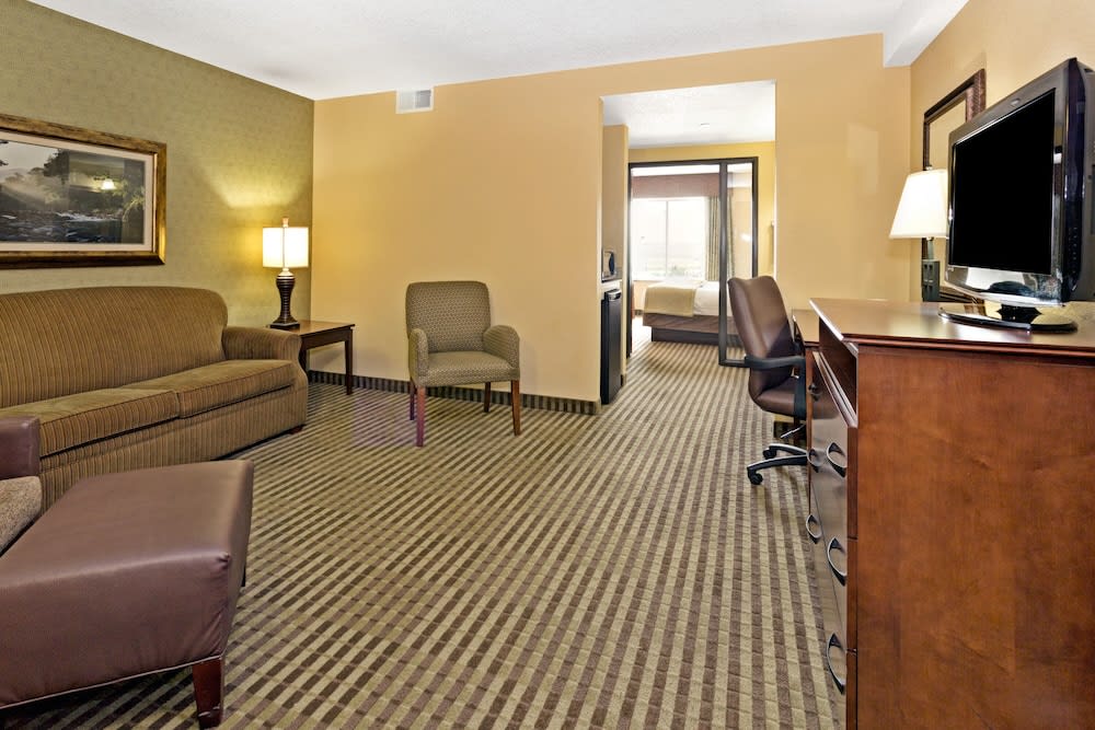 Days Inn by Wyndham Cheyenne 1