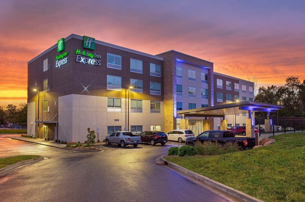 Holiday Inn Express WILLIAMSBURG by IHG 1