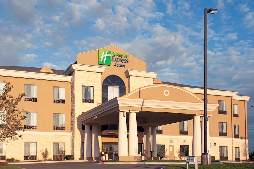 Holiday Inn Express Amarillo South by IHG 1