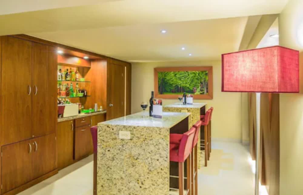 Hotel Palace Guayaquil 4