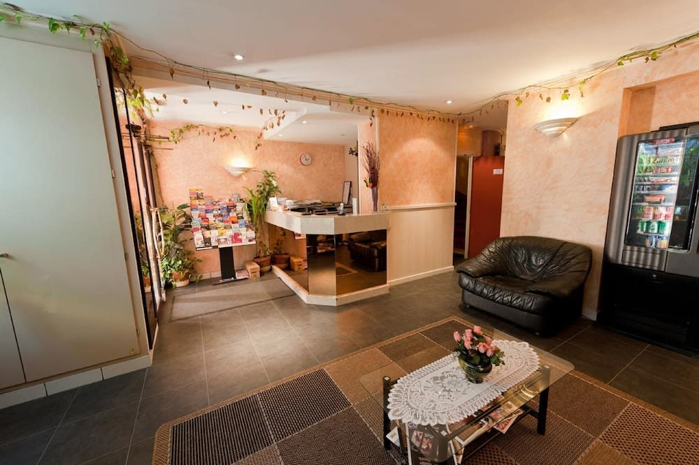 Hotel Royal Bergère 2