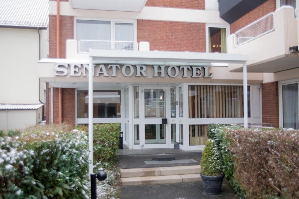 Hotel Senator 1