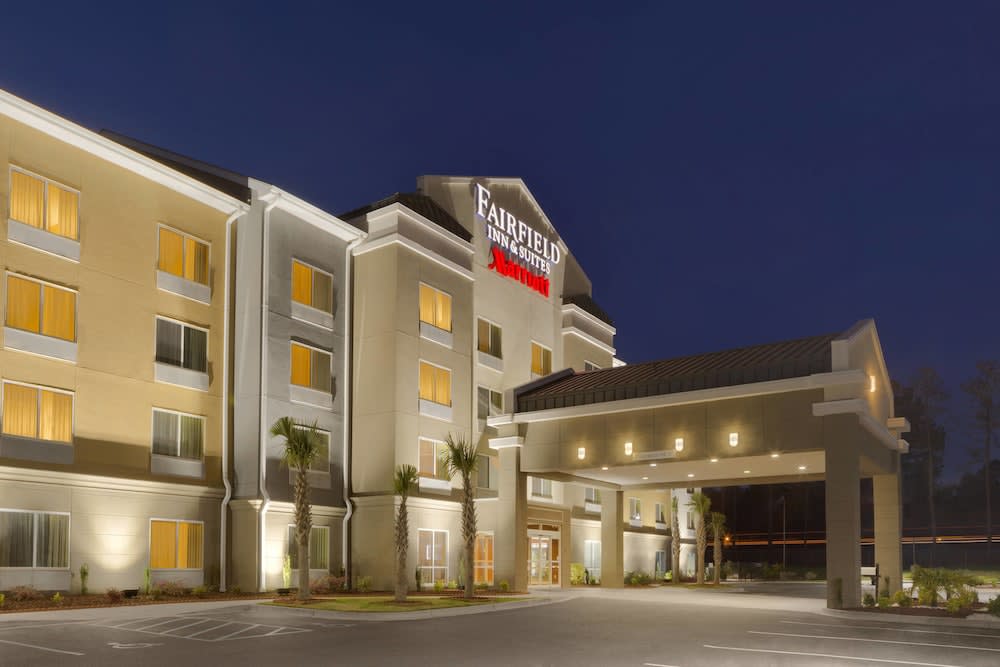 Fairfield Inn and Suites by Marriott Columbia 1