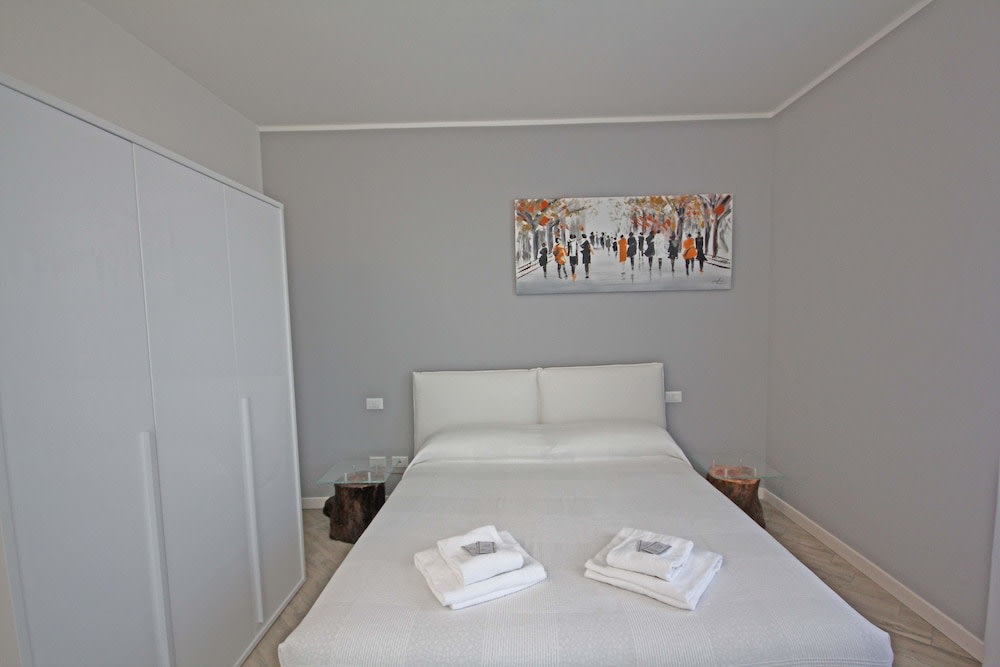 Diamond Apartments 2