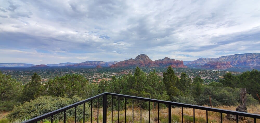 Sky Ranch Lodge 2