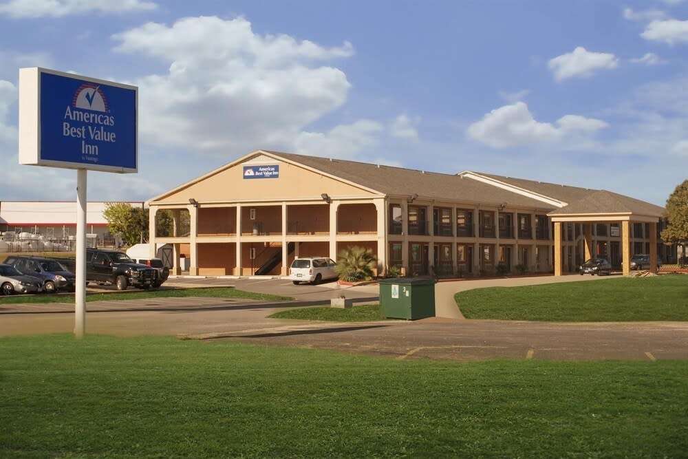 SpringHill Suites Waco 1