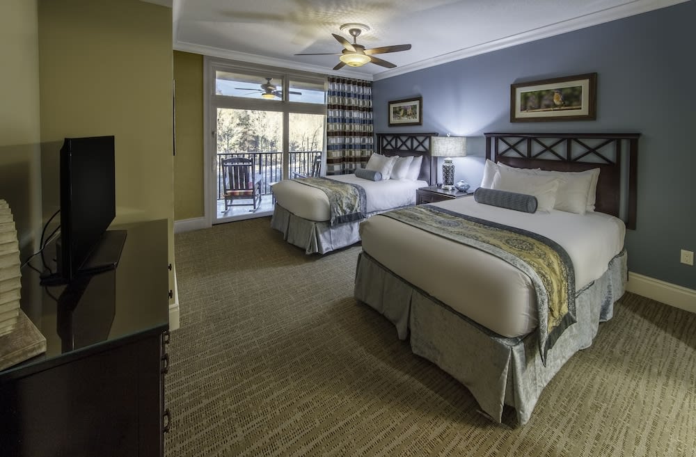 Holiday Inn Club Vacations Smoky Mountain Resort by IHG 2