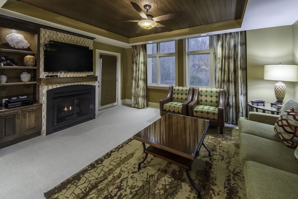 Holiday Inn Club Vacations Smoky Mountain Resort by IHG 3