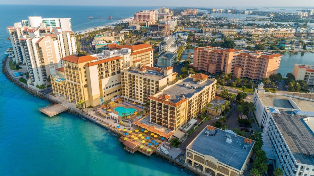 Holiday Inn & Suites CLEARWATER BEACH by IHG 1