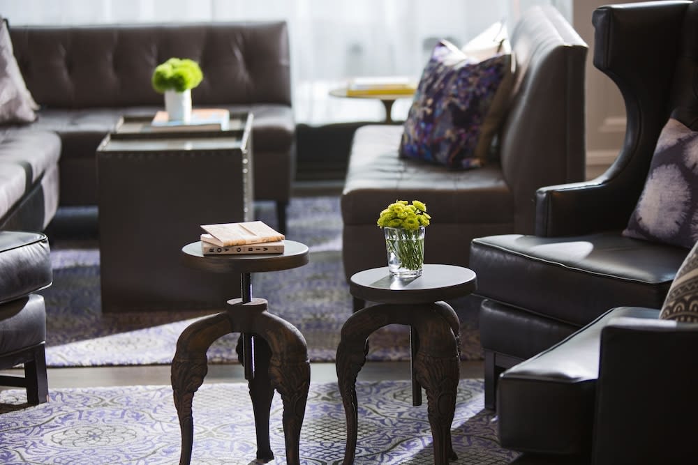 Staypineapple, An Iconic Hotel, The Loop 4