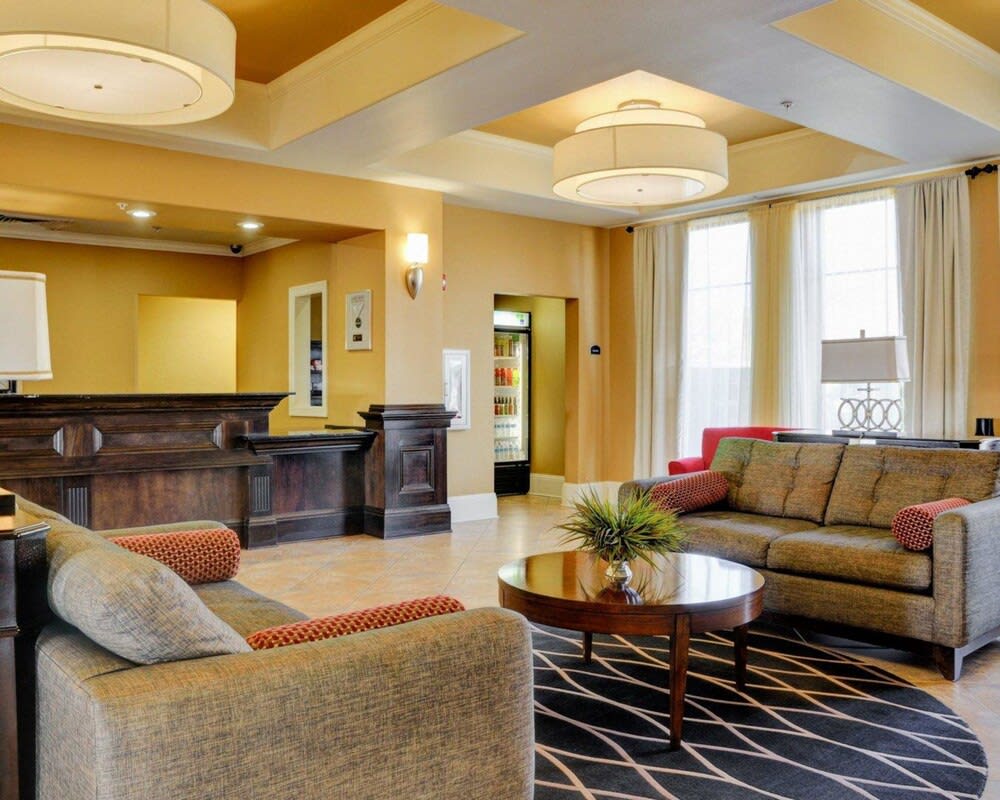 Comfort Inn & Suites Fort Smith I-540 4