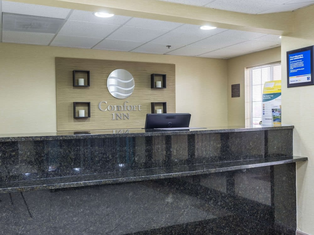 Comfort Inn Decatur Priceville 2
