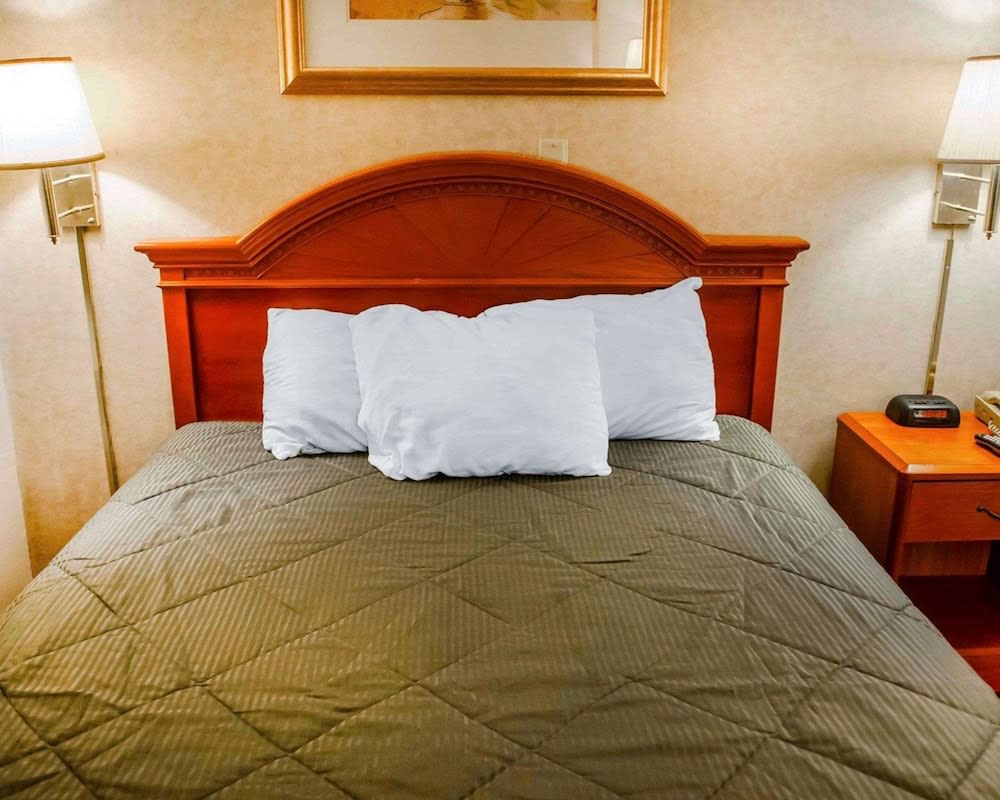 Rodeway Inn Dillsburg 1