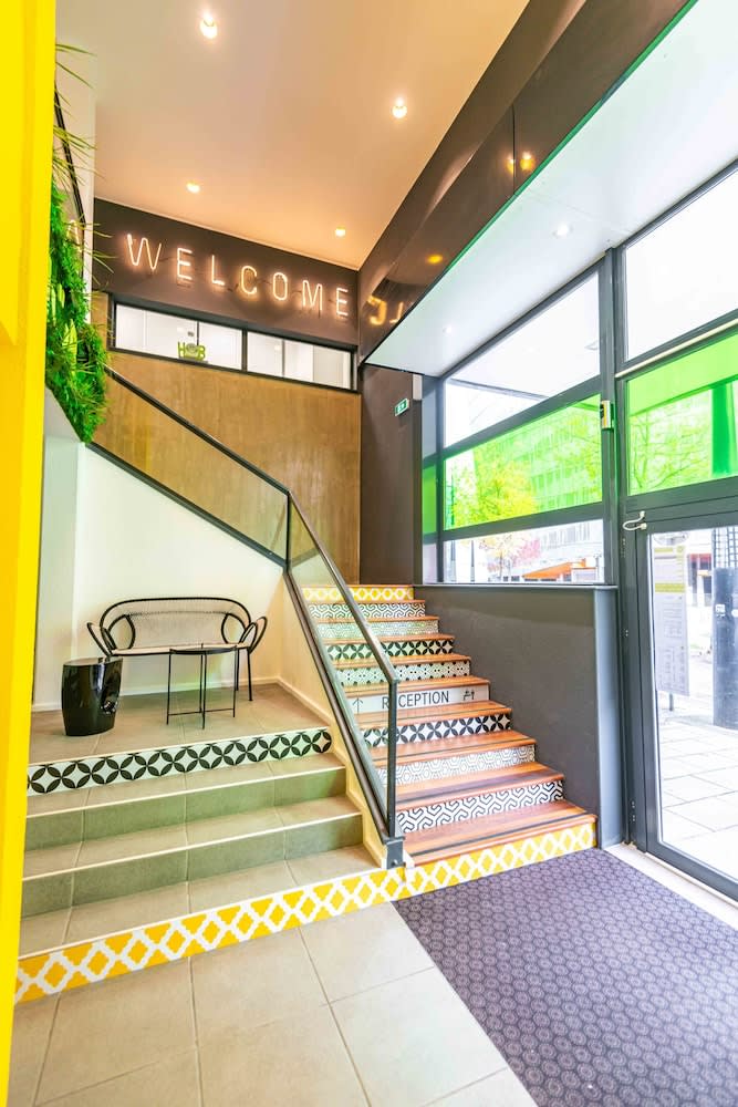 Apparthotel Le Hüb Grenoble 2