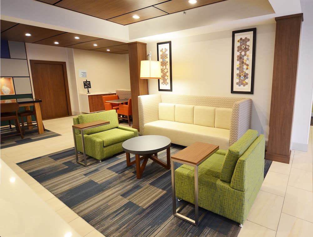 Holiday Inn Express PITTSBURGH-BRIDGEVILLE by IHG 2
