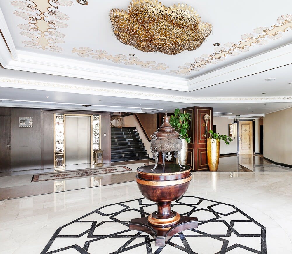 Savoy Hotel 2